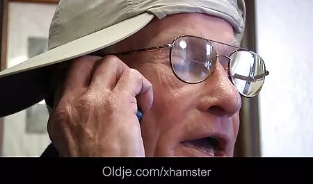 Zoya nel video gratis gay maturi negozio ha deciso di avere un orgasmo