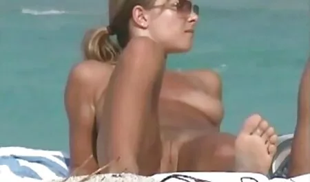 Bionda film gratis pono adorabile succhia il cazzo