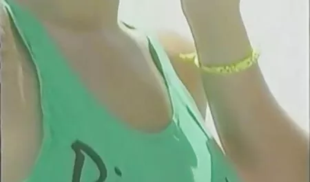 Spogliarello scaricare gratis film porno bella bionda