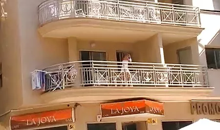Veronica è carezze siti erotici gratuiti lei vagina