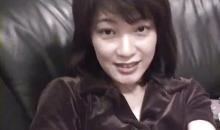Asiatico ragazza video porno amatoriali gratuiti volere un pene ma è satisfied con un dildo