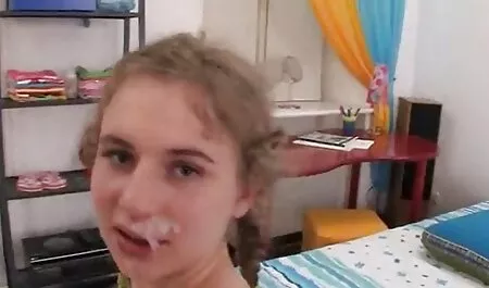 Pausa pranzo una bella bionda ragazze troie gratis