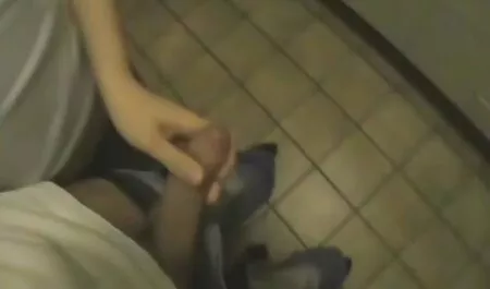 La donna è stata ingannata nel fare sesso video porno amatoriali gratuiti sporco