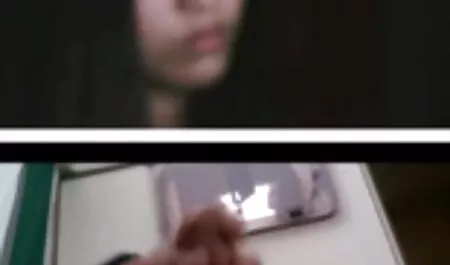 Una bruna piuttosto torturato da video porno da guardare gratis due ragazze