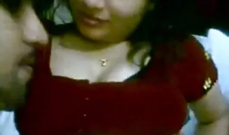 Tizi avendo un partito sesso in il basement con un grasso donna donne nude gratis foto