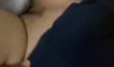 Jolie si masturba duro con video porno gratis scaricabili un dildo