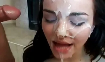 Sarah squat bionda troia e il clistere scorreva film gratis porno anale fuori dal suo culo