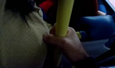 Spingilo nella palla ragazze troie gratis