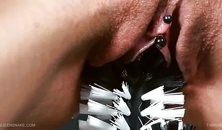 Scopare con una bruna film porno adulti gratis molto carina e completare il viso
