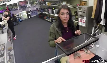 Sesso gotico video gratis di ragazzi gay con una bella bionda