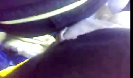 Una ragazza asiatica che è glamour solo uomo dipendente con grandi obiettivi. E ha accettato di fare sesso video pompini gratis con chiunque potesse sorprenderlo con la sua taglia