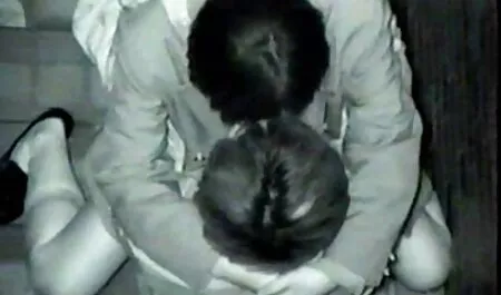 Un video porno gratis di mamme troie pompino dai rifiuti dei capelli rossi e lecca sperma